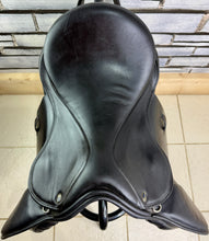 Load image into Gallery viewer, 17 1/2” XW Silhouette Cob WH/VSD/GP Saddle - Black