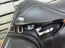 Load image into Gallery viewer, 17” on 16 1/2” Panels Wide Winners Circle GP/Jump Cob Saddle - Black