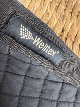 Load image into Gallery viewer, Back on Track Saddle Pad - GP Equestrian -Full- Black - Ceramic Therapy