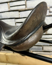 Load image into Gallery viewer, 16” MW Charles Mountfort Pony GP Saddle - Black
