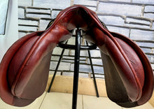 Load image into Gallery viewer, 17” Wide Knightrider Miner Jump/GP Saddle - Tan