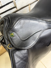 Load image into Gallery viewer, 16 1/2” Wide Oakland House Saddlery GP Saddle - Black - Cob Wide