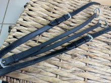 Load image into Gallery viewer, S/H Grackle Bridle, Reins &amp; Hunting Breastplate Set - Full