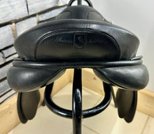 Load image into Gallery viewer, 17 1/2” XW Silhouette Cob WH/VSD/GP Saddle - Black