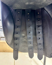 Load image into Gallery viewer, 17 1/2” Wide Symmonds Designer GP Saddle - Black