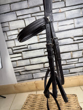 Load image into Gallery viewer, S/H English Sabre Cordoba Padded Grackle Bridle -Black- Cob