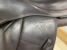 Load image into Gallery viewer, 17” MW Voltaire Lexington Monoflap Jump Saddle -2021- Brown