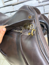 Load image into Gallery viewer, 17” Wide-XW Symmonds Olympus Forward Cut GP Saddle - Brown