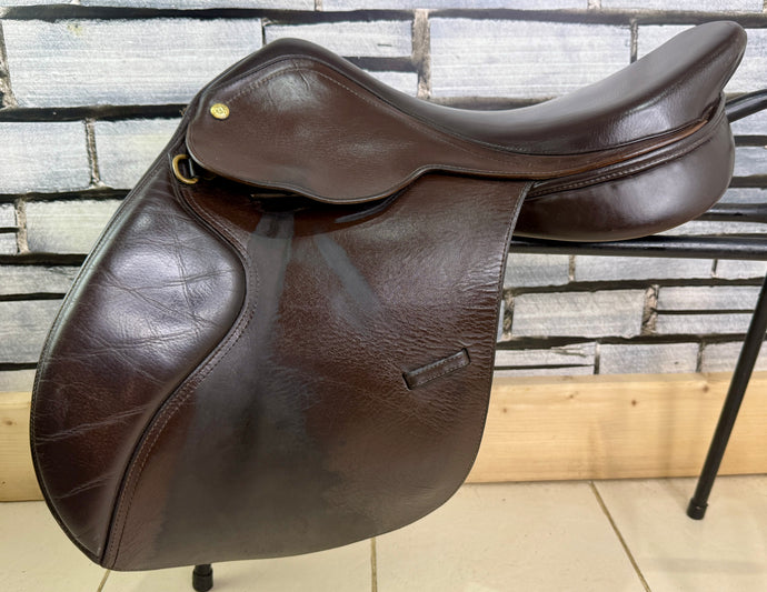 17” MW Heritage Close Contact Jump Saddle - Brown