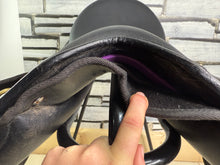 Load image into Gallery viewer, 17” 3XW/Changeable Gullet Wintec Wide Cob GP Saddle - Black