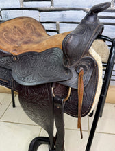 Load image into Gallery viewer, 15” Ornate Leather Western Saddle - Semi QH Bars - Brown