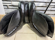 Load image into Gallery viewer, 16 1/2 - 17” XW Cob GP Saddle - Black Leather - Extra Wide