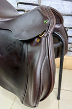 Load image into Gallery viewer, 17” Wide Ideal 1350 GP Saddle - Brown