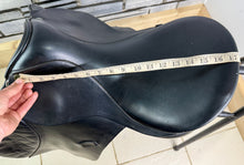 Load image into Gallery viewer, 17 1/2” MW Paul Jones GP Saddle - Black