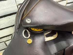 17” MW Black Country Vinici Monoflap Jump Saddle - Brown