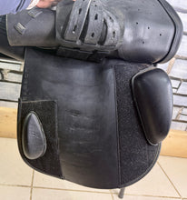 Load image into Gallery viewer, 16” XXW Harry Dabbs Avanti Pony GP Saddle - Black