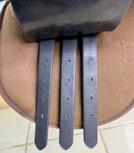 Load image into Gallery viewer, 15” Wide Eclipse Pony GP Saddle - Brown