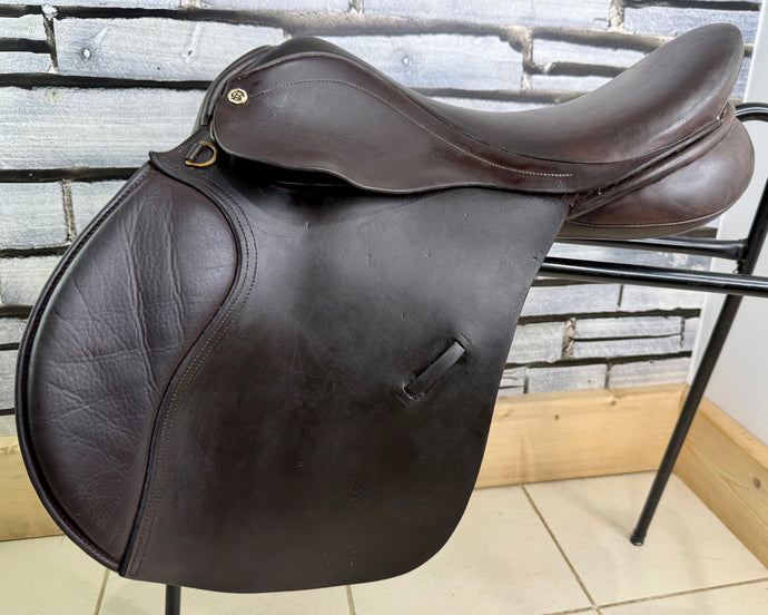17 1/2” Wide Barnsby GP Saddle - Brown