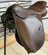 Load image into Gallery viewer, 17” MW/Changeable Gullet Thorowgood Cob Plus GP Saddle - Brown