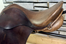 Load image into Gallery viewer, 18” Medium Zaldi Jupiter GP/Jump Saddle - Brown