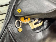 Load image into Gallery viewer, 17 1/2” Wide  Black Country Wexford Jump Saddle - Black