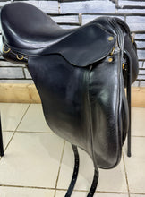 Load image into Gallery viewer, 18” Wide Ideal Jessica Dressage/Enduro Saddle - Black