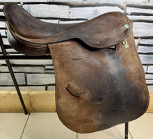 Load image into Gallery viewer, 19” Logi Polo Suede Polo Saddle -Brown - Argentina - Foam Panels