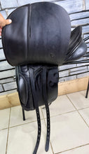 Load image into Gallery viewer, 17” Wide Farrington Kentucky Dressage Saddle - Black