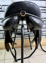 Load image into Gallery viewer, 18” MW Ideal Suzannah Dressage Saddle - Black