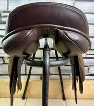 Load image into Gallery viewer, 17” Wide-XW Ideal H&amp;C Cob GP/WH Saddle - Brown