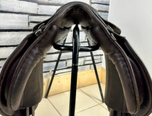 Load image into Gallery viewer, 17” Wide Ideal Classic GP Saddle - Brown