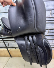 Load image into Gallery viewer, 16 1/2” MW/Changeable Gullet Bates Caprilli GP Saddle - Black - Adult Size Flap - with Cair