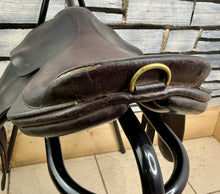 Load image into Gallery viewer, 14 1/2” MW Bart J Snowball English Tiny Pony Show Saddle - Brown