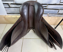 Load image into Gallery viewer, 17 1/2” Wide Ideal Classic GP Saddle - Brown