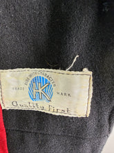 Load image into Gallery viewer, Ladies Size 34 Vintage Showerproof Hunt Jacket - Black