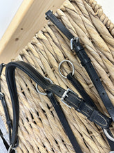 Load image into Gallery viewer, S/H Elasticated Long Bridge Breastplate &amp; Mart -Cob- Black