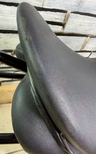 Load image into Gallery viewer, 16 1/2” Medium/Changeable Gullet Wintec Dressage Saddle - Black - Any width - N-XW
