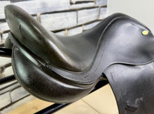Load image into Gallery viewer, 16” Wide Santa Cruz Pony GP Saddle - Black