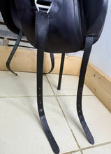 Load image into Gallery viewer, 17 1/2” MW Ideal Suzannah Dressage Saddle - Black
