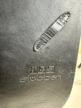 Load image into Gallery viewer, 18” Medium Stubben Scandica VSD Saddle - Black