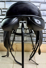Load image into Gallery viewer, 17” Wide Ideal Toshina Dressage Saddle - Black