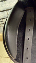 Load image into Gallery viewer, 15” Wide Eclipse Pony GP Saddle - Black - Lightweight - Unused!
