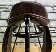 Load image into Gallery viewer, 15” Wide Fylde Hayden English Pony WH/Show Saddle - Brown