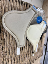 Load image into Gallery viewer, S/H Funnel Royston Memory Foam Fetlock Boots - M