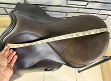 Load image into Gallery viewer, 17” XW Ideal H&amp;C Cob GP/VSD Saddle - Brown