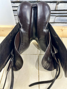 17 1/2” MW Spalding Eclipse Dressage Saddle - Brown