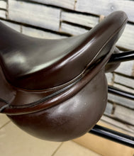 Load image into Gallery viewer, 17” MW Ideal 1350 GP Saddle - Brown
