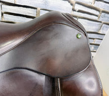 Load image into Gallery viewer, 17 1/2” MW Ideal Suzannah Dressage Saddle - Brown