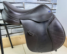 Load image into Gallery viewer, 16 1/2” Changeable Gullet Utopia/Discovery Jump Saddle - Brown