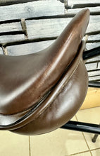 Load image into Gallery viewer, 17” Wide Ideal Apex GP Saddle - Brown